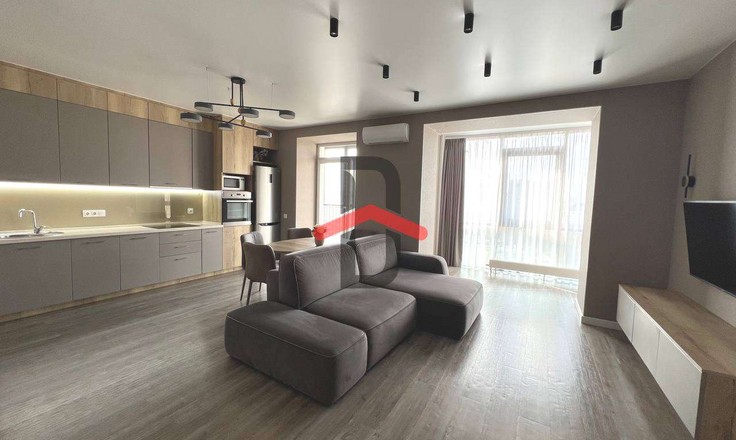 2-комн. на ул. Авиаторов, 4д